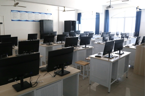 数据处理与挖掘实验室 数据处理与挖掘实验室